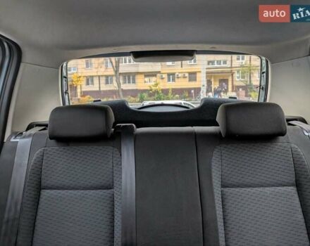 Серый Шкода Фабия, объемом двигателя 1.39 л и пробегом 162 тыс. км за 4000 $, фото 9 на Automoto.ua