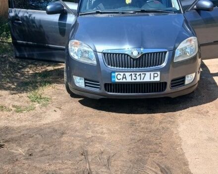 Серый Шкода Фабия, объемом двигателя 1.4 л и пробегом 272 тыс. км за 4900 $, фото 4 на Automoto.ua