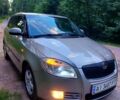 Сірий Шкода Фабія, об'ємом двигуна 1.4 л та пробігом 282 тис. км за 4700 $, фото 1 на Automoto.ua