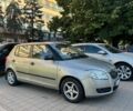 Серый Шкода Фабия, объемом двигателя 1.2 л и пробегом 406 тыс. км за 3500 $, фото 1 на Automoto.ua