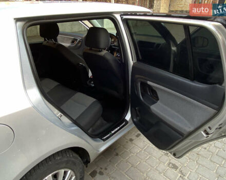 Шкода Фабия 2010 в Самборе на Automoto.ua Серый Шкода Фабия, объемом двигателя 1.39 л и пробегом 290 тыс. км за 4800 $, фото 18 на Automoto.ua