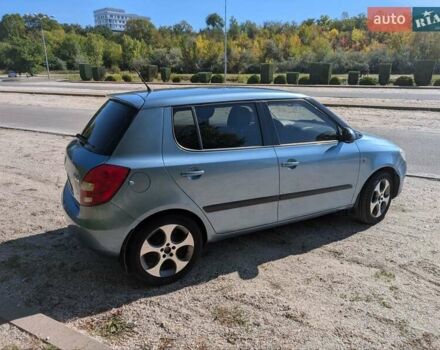Серый Шкода Фабия, объемом двигателя 1.39 л и пробегом 162 тыс. км за 4000 $, фото 6 на Automoto.ua