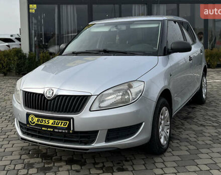 Сірий Шкода Фабія, об'ємом двигуна 1.6 л та пробігом 283 тис. км за 5800 $, фото 2 на Automoto.ua