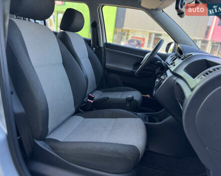 Шкода Фабия 2010 в Киеве на Automoto.ua Серый Шкода Фабия, объемом двигателя 1.2 л и пробегом 146 тыс. км за 4250 $, фото 8 на Automoto.ua