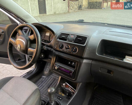 Шкода Фабия 2010 в Самборе на Automoto.ua Серый Шкода Фабия, объемом двигателя 1.39 л и пробегом 290 тыс. км за 4800 $, фото 21 на Automoto.ua