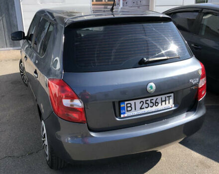 Шкода Фабия 2010 в Полтаве на Automoto.ua Серый Шкода Фабия, объемом двигателя 1.2 л и пробегом 230 тыс. км за 4799 $, фото 14 на Automoto.ua