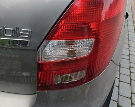 Сірий Шкода Фабія, об'ємом двигуна 1.42 л та пробігом 163 тис. км за 5100 $, фото 16 на Automoto.ua