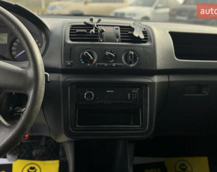 Сірий Шкода Фабія, об'ємом двигуна 1.6 л та пробігом 283 тис. км за 5800 $, фото 12 на Automoto.ua