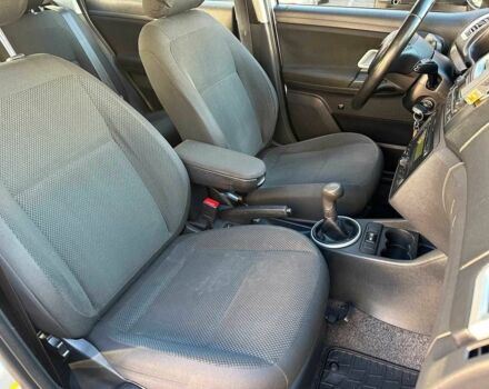 Серый Шкода Фабия, объемом двигателя 1.4 л и пробегом 225 тыс. км за 5400 $, фото 15 на Automoto.ua