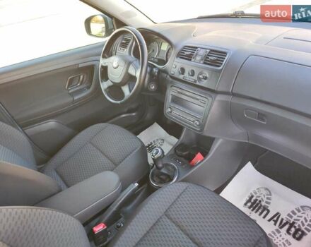 Серый Шкода Фабия, объемом двигателя 1.2 л и пробегом 192 тыс. км за 5850 $, фото 16 на Automoto.ua