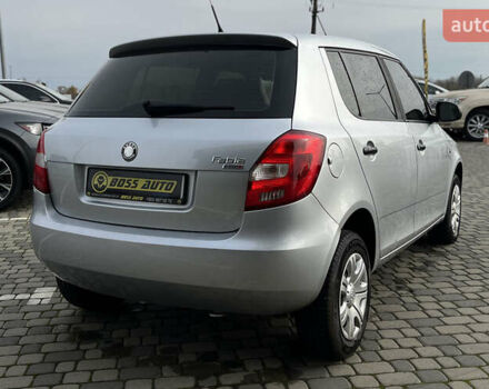 Сірий Шкода Фабія, об'ємом двигуна 1.6 л та пробігом 283 тис. км за 5800 $, фото 6 на Automoto.ua
