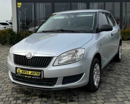 Серый Шкода Фабия, объемом двигателя 1.6 л и пробегом 283 тыс. км за 5800 $, фото 2 на Automoto.ua