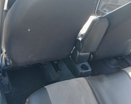 Серый Шкода Фабия, объемом двигателя 1.4 л и пробегом 272 тыс. км за 4900 $, фото 3 на Automoto.ua