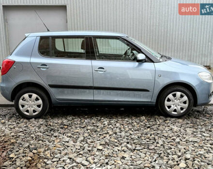 Серый Шкода Фабия, объемом двигателя 1.2 л и пробегом 152 тыс. км за 4500 $, фото 6 на Automoto.ua