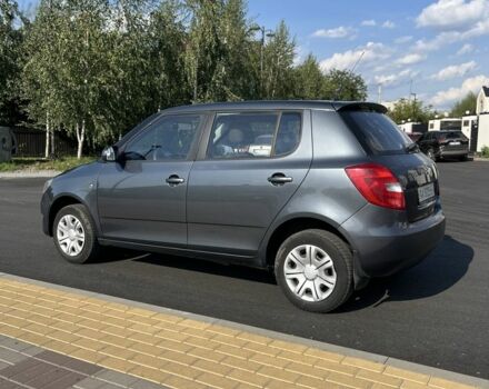 Серый Шкода Фабия, объемом двигателя 1.4 л и пробегом 178 тыс. км за 5700 $, фото 4 на Automoto.ua