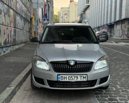 Серый Шкода Фабия, объемом двигателя 1.6 л и пробегом 280 тыс. км за 4700 $, фото 3 на Automoto.ua