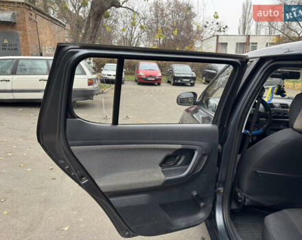 Сірий Шкода Фабія, об'ємом двигуна 1.2 л та пробігом 141 тис. км за 6100 $, фото 15 на Automoto.ua