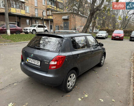 Сірий Шкода Фабія, об'ємом двигуна 1.2 л та пробігом 141 тис. км за 6100 $, фото 4 на Automoto.ua