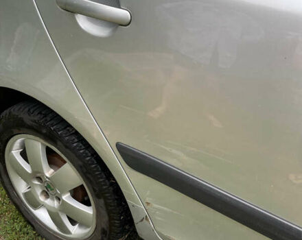 Серый Шкода Фабия, объемом двигателя 1.2 л и пробегом 157 тыс. км за 5000 $, фото 12 на Automoto.ua