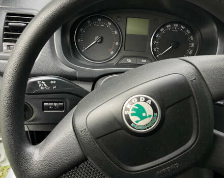 Серый Шкода Фабия, объемом двигателя 1.2 л и пробегом 157 тыс. км за 5000 $, фото 16 на Automoto.ua