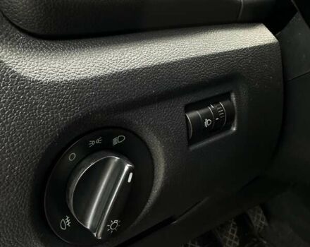 Серый Шкода Фабия, объемом двигателя 1.2 л и пробегом 271 тыс. км за 5200 $, фото 14 на Automoto.ua