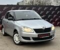 Серый Шкода Фабия, объемом двигателя 1.2 л и пробегом 271 тыс. км за 5200 $, фото 2 на Automoto.ua