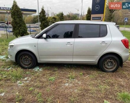 Шкода Фабия 2011 в Киеве на Automoto.ua Серый Шкода Фабия, объемом двигателя 1.6 л и пробегом 142 тыс. км за 7200 $, фото 3 на Automoto.ua
