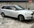 Серый Шкода Фабия, объемом двигателя 1.4 л и пробегом 300 тыс. км за 3500 $, фото 1 на Automoto.ua