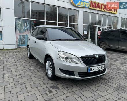 Серый Шкода Фабия, объемом двигателя 1.2 л и пробегом 271 тыс. км за 4100 $, фото 6 на Automoto.ua