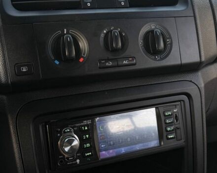 Серый Шкода Фабия, объемом двигателя 1.4 л и пробегом 300 тыс. км за 4500 $, фото 18 на Automoto.ua