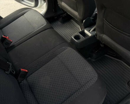 Сірий Шкода Фабія, об'ємом двигуна 1.39 л та пробігом 315 тис. км за 4999 $, фото 12 на Automoto.ua