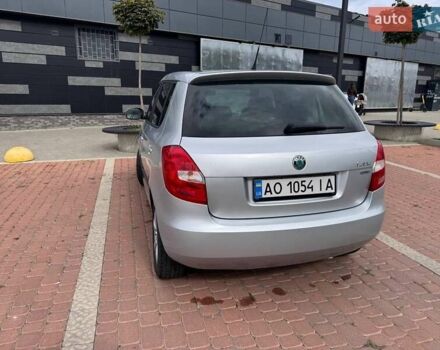 Шкода Фабия 2011 в Ужгороде на Automoto.ua Серый Шкода Фабия, объемом двигателя 1.2 л и пробегом 277 тыс. км за 5000 $, фото 6 на Automoto.ua