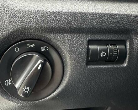 Серый Шкода Фабия, объемом двигателя 1.2 л и пробегом 271 тыс. км за 5200 $, фото 25 на Automoto.ua