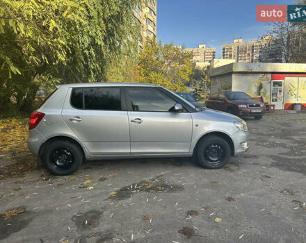 Шкода Фабия 2011 в Киеве на Automoto.ua Серый Шкода Фабия, объемом двигателя 1.4 л и пробегом 258 тыс. км за 5200 $, фото 16 на Automoto.ua