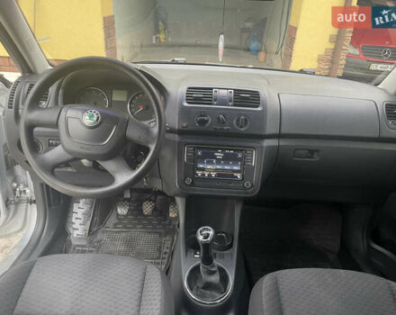 Сірий Шкода Фабія, об'ємом двигуна 1.4 л та пробігом 107 тис. км за 6200 $, фото 11 на Automoto.ua