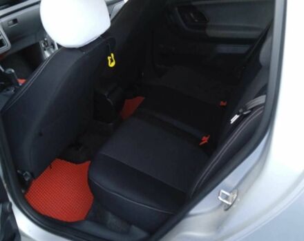 Сірий Шкода Фабія, об'ємом двигуна 1.6 л та пробігом 240 тис. км за 5200 $, фото 10 на Automoto.ua