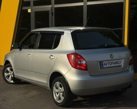 Сірий Шкода Фабія, об'ємом двигуна 1.39 л та пробігом 315 тис. км за 4999 $, фото 6 на Automoto.ua