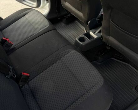 Серый Шкода Фабия, объемом двигателя 1.4 л и пробегом 300 тыс. км за 4500 $, фото 7 на Automoto.ua