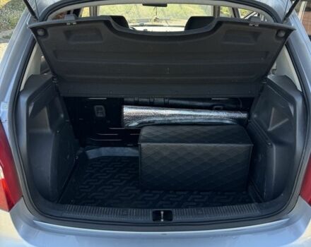 Серый Шкода Фабия, объемом двигателя 1.2 л и пробегом 1000 тыс. км за 5999 $, фото 4 на Automoto.ua