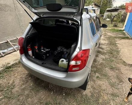 Серый Шкода Фабия, объемом двигателя 1.2 л и пробегом 205 тыс. км за 5500 $, фото 4 на Automoto.ua