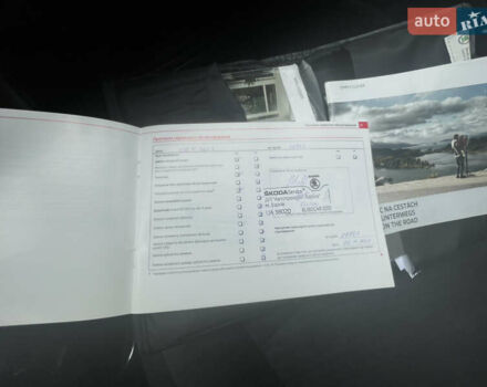 Серый Шкода Фабия, объемом двигателя 1.39 л и пробегом 225 тыс. км за 5300 $, фото 18 на Automoto.ua