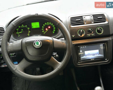 Сірий Шкода Фабія, об'ємом двигуна 1.2 л та пробігом 151 тис. км за 5700 $, фото 11 на Automoto.ua