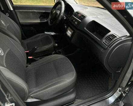 Сірий Шкода Фабія, об'ємом двигуна 1.2 л та пробігом 151 тис. км за 5700 $, фото 16 на Automoto.ua