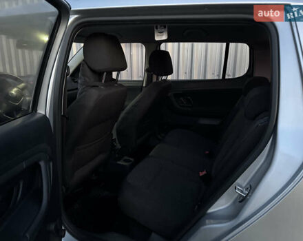 Серый Шкода Фабия, объемом двигателя 1.39 л и пробегом 251 тыс. км за 4199 $, фото 8 на Automoto.ua