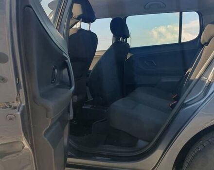 Серый Шкода Фабия, объемом двигателя 1.39 л и пробегом 290 тыс. км за 4200 $, фото 8 на Automoto.ua