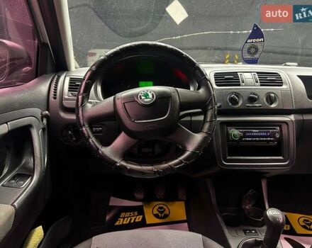 Серый Шкода Фабия, объемом двигателя 1.2 л и пробегом 167 тыс. км за 5100 $, фото 8 на Automoto.ua