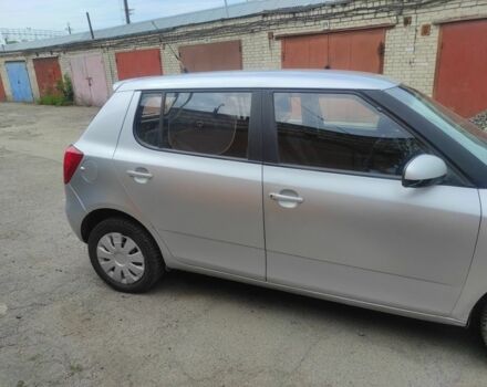 Сірий Шкода Фабія, об'ємом двигуна 1.4 л та пробігом 350 тис. км за 3400 $, фото 3 на Automoto.ua