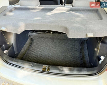 Сірий Шкода Фабія, об'ємом двигуна 1.2 л та пробігом 184 тис. км за 4800 $, фото 7 на Automoto.ua