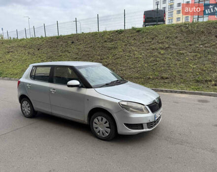 Сірий Шкода Фабія, об'ємом двигуна 1.39 л та пробігом 306 тис. км за 2950 $, фото 2 на Automoto.ua