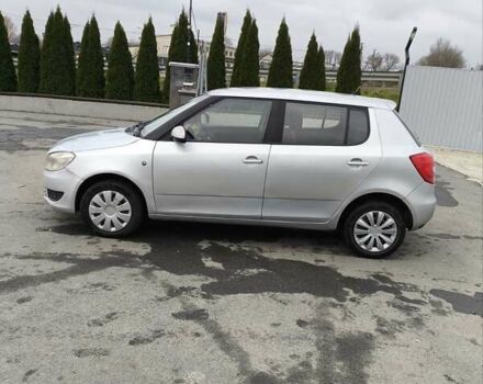 Сірий Шкода Фабія, об'ємом двигуна 1.4 л та пробігом 333 тис. км за 3800 $, фото 9 на Automoto.ua